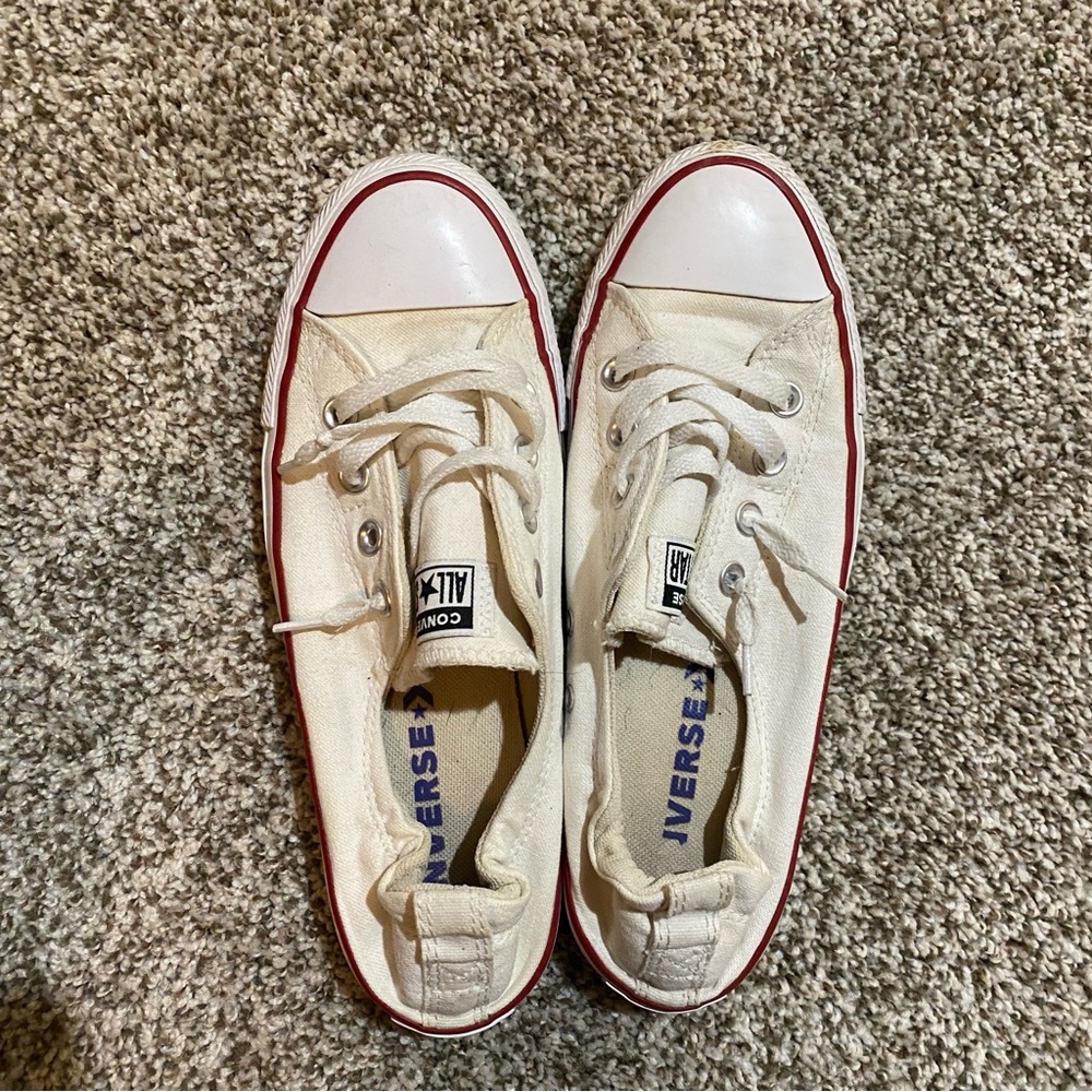 Converse women's shoreline slip on Sneakers